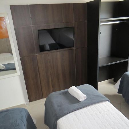 Minuano Hotel Express Prox Orla Lago Guaiba, Mercado Publico, 300 M Rodoviaria Porto Alegre Bagian luar foto